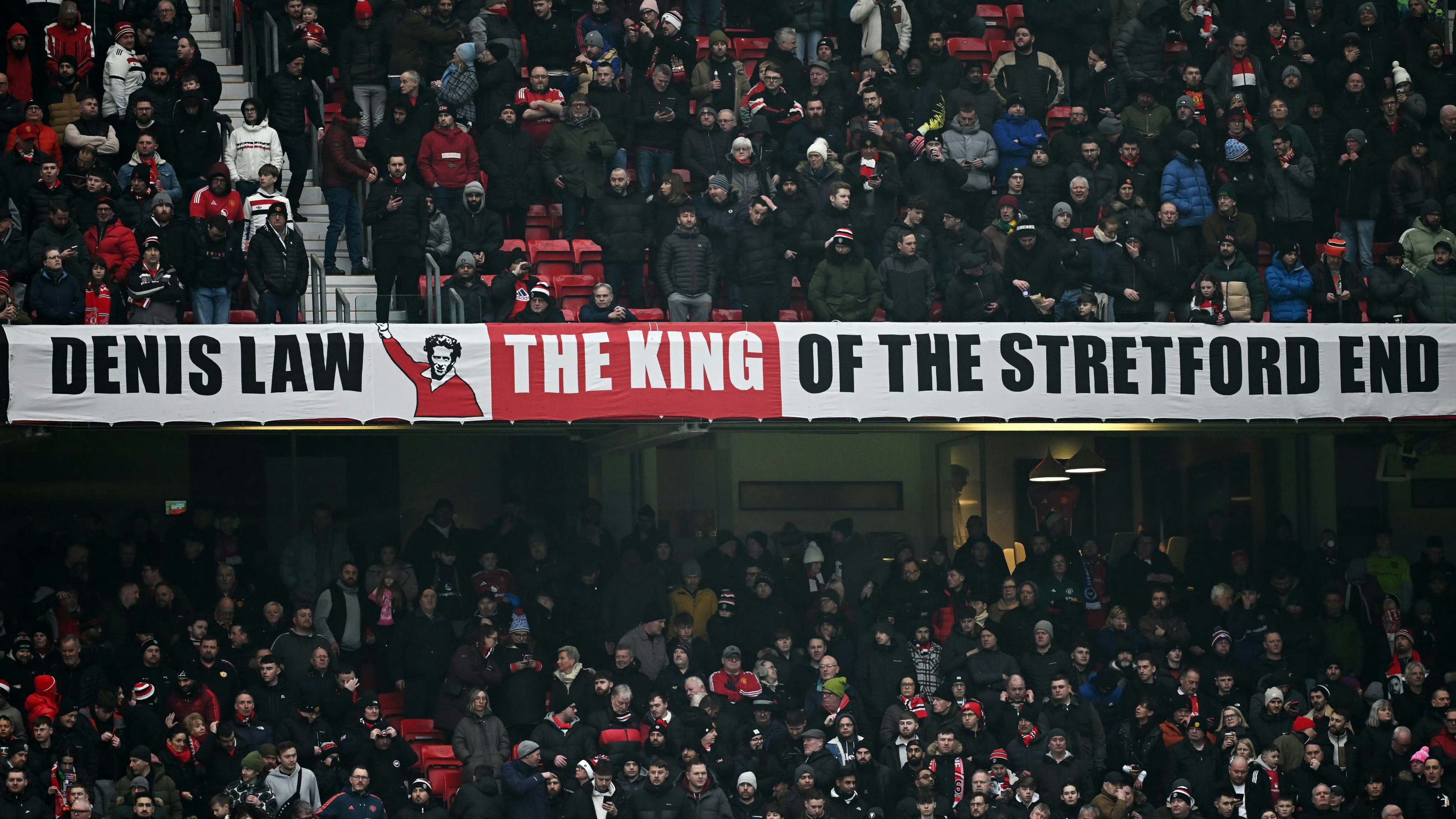 瑞士险胜曼联，罗本制霸全场