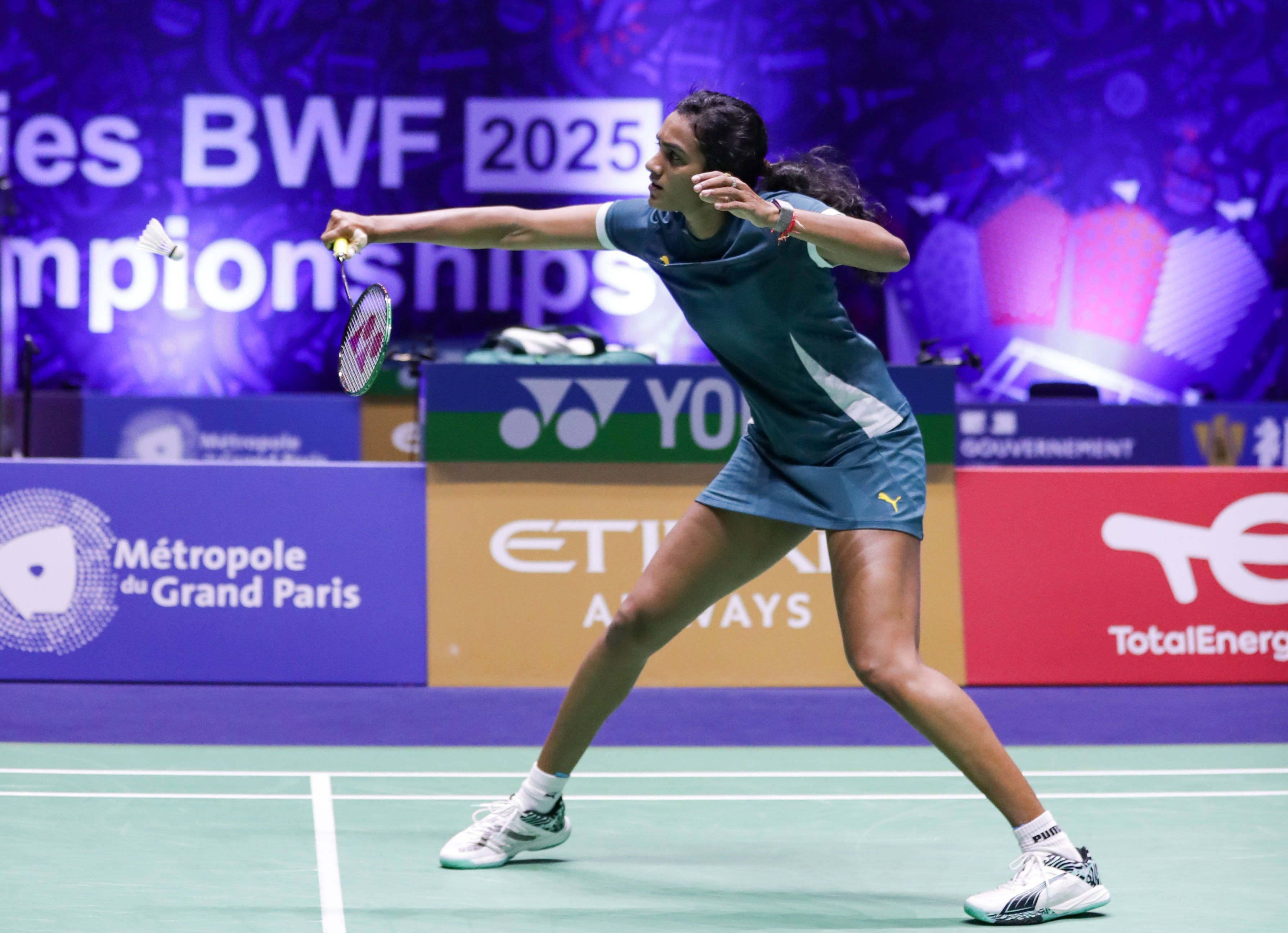 九游娱乐官方-英格兰羽毛球队逆转日本羽毛球队，辛杜送出助攻的简单介绍