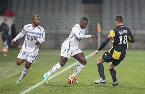 九游app下载-包含亚眠队客场大胜，实力得到更多认可的词条