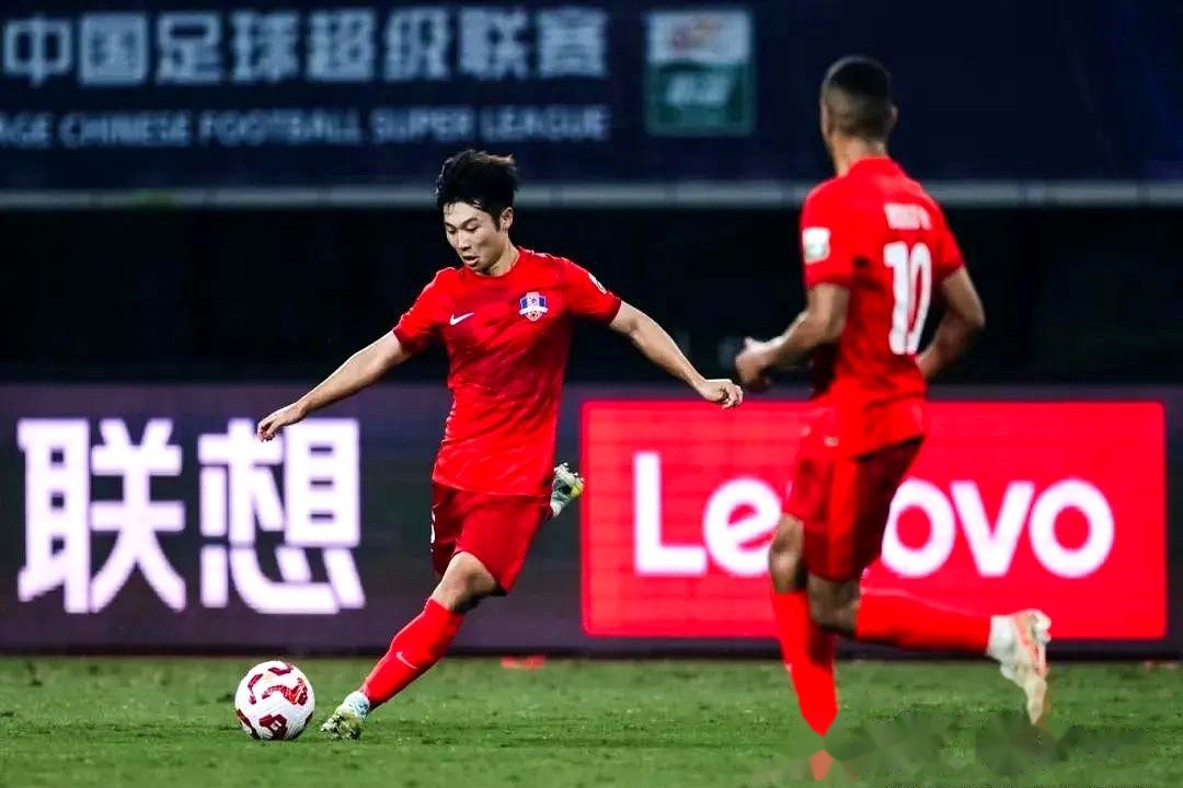 九游娱乐-关于长春亚泰客场作战，必须打出团队合作才能赢得胜利的信息