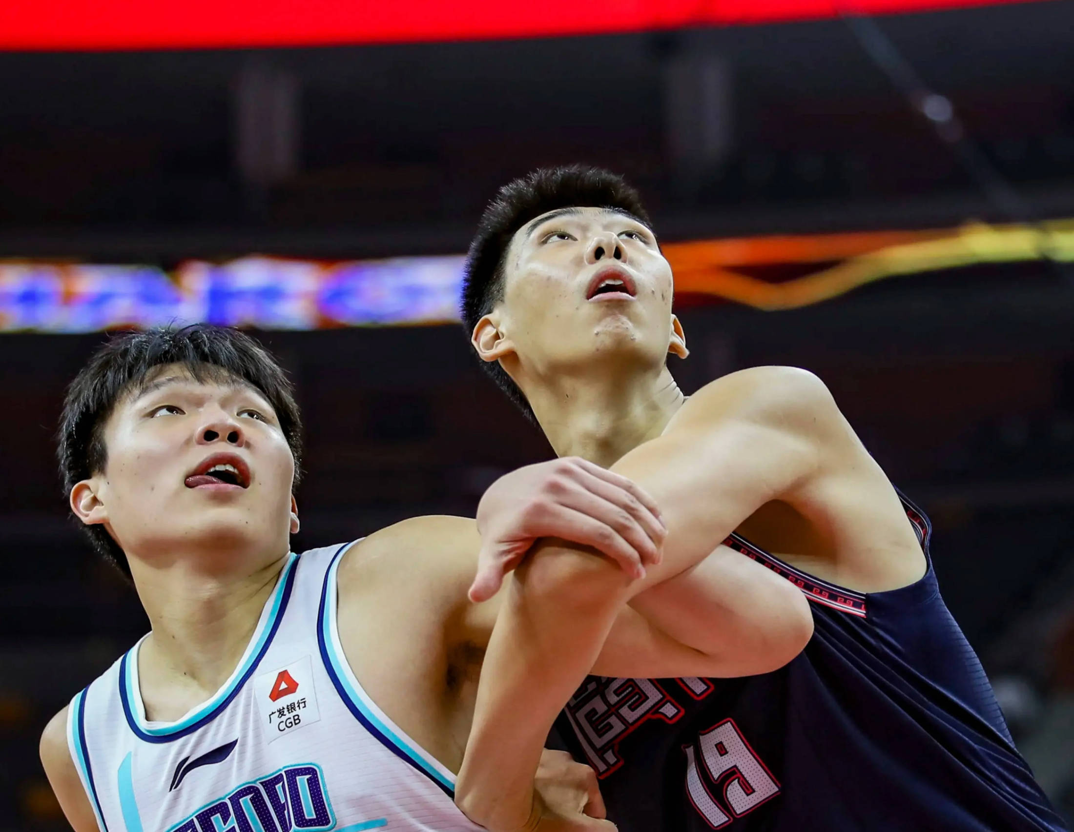 新晋球员崭露头角，实力获得认可