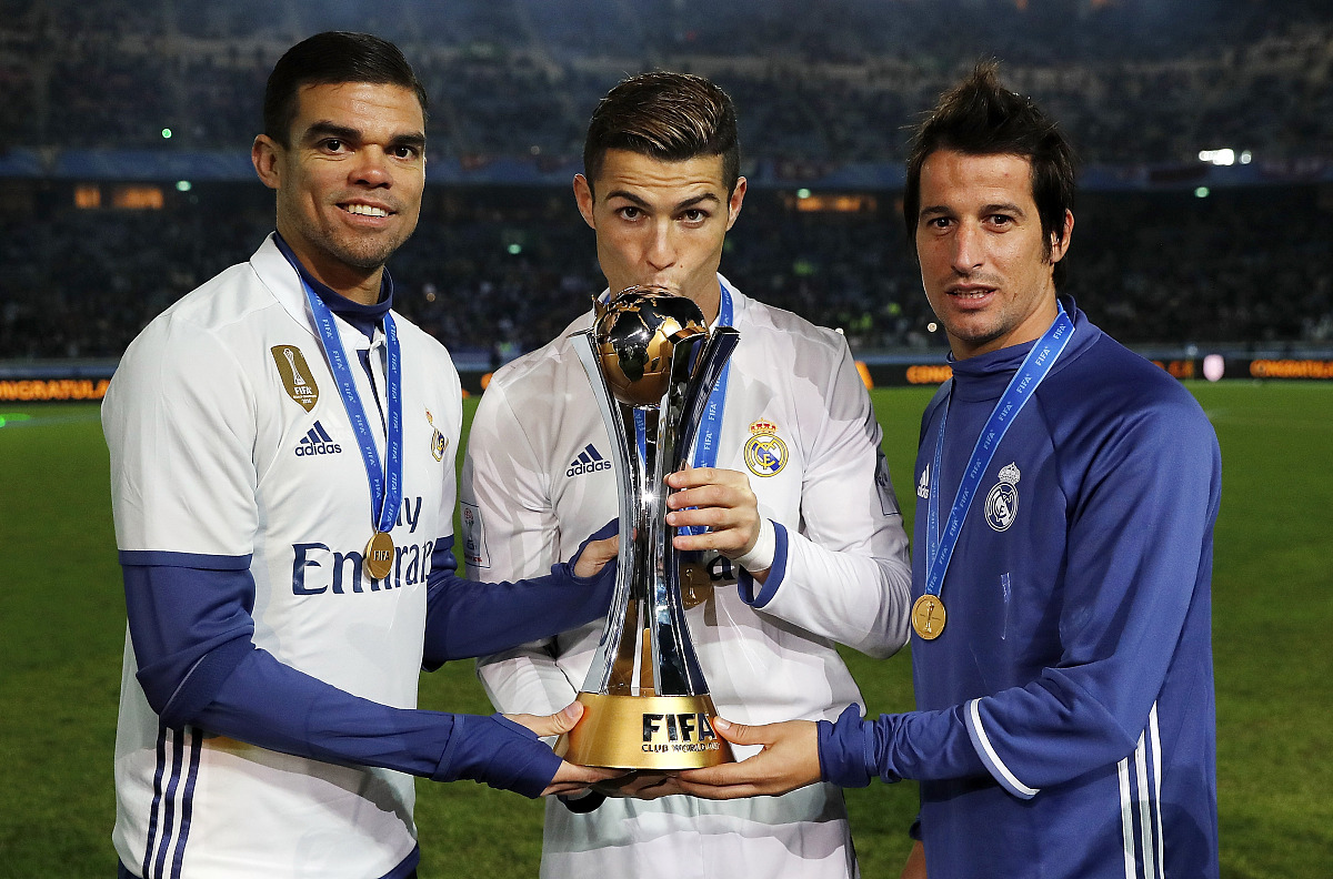 关于皇马主帅赞赏球队团结力量，取得关键胜利的信息