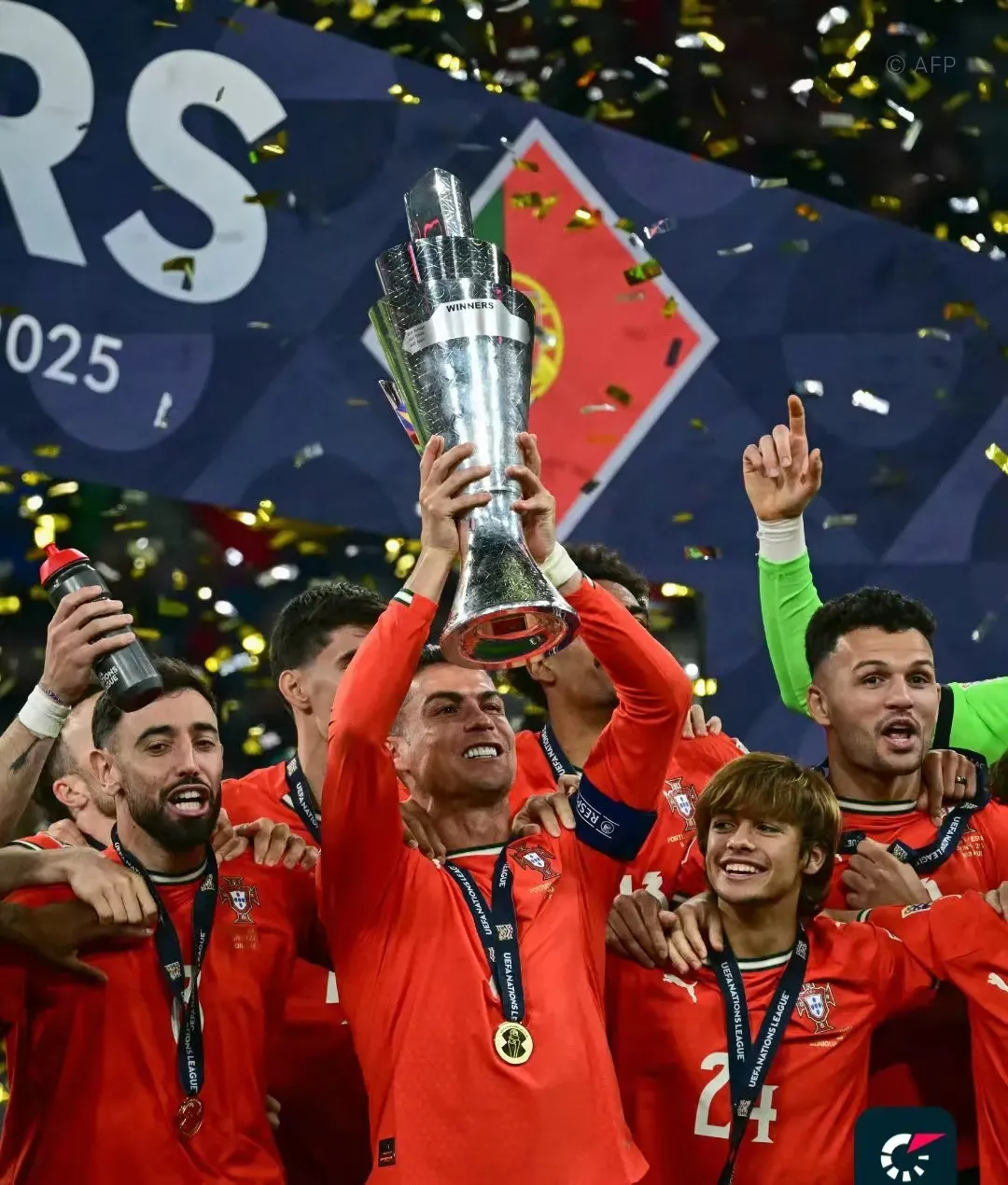 9you娱乐-包含球队冲刺赛季后程，迎来胜利高峰的词条