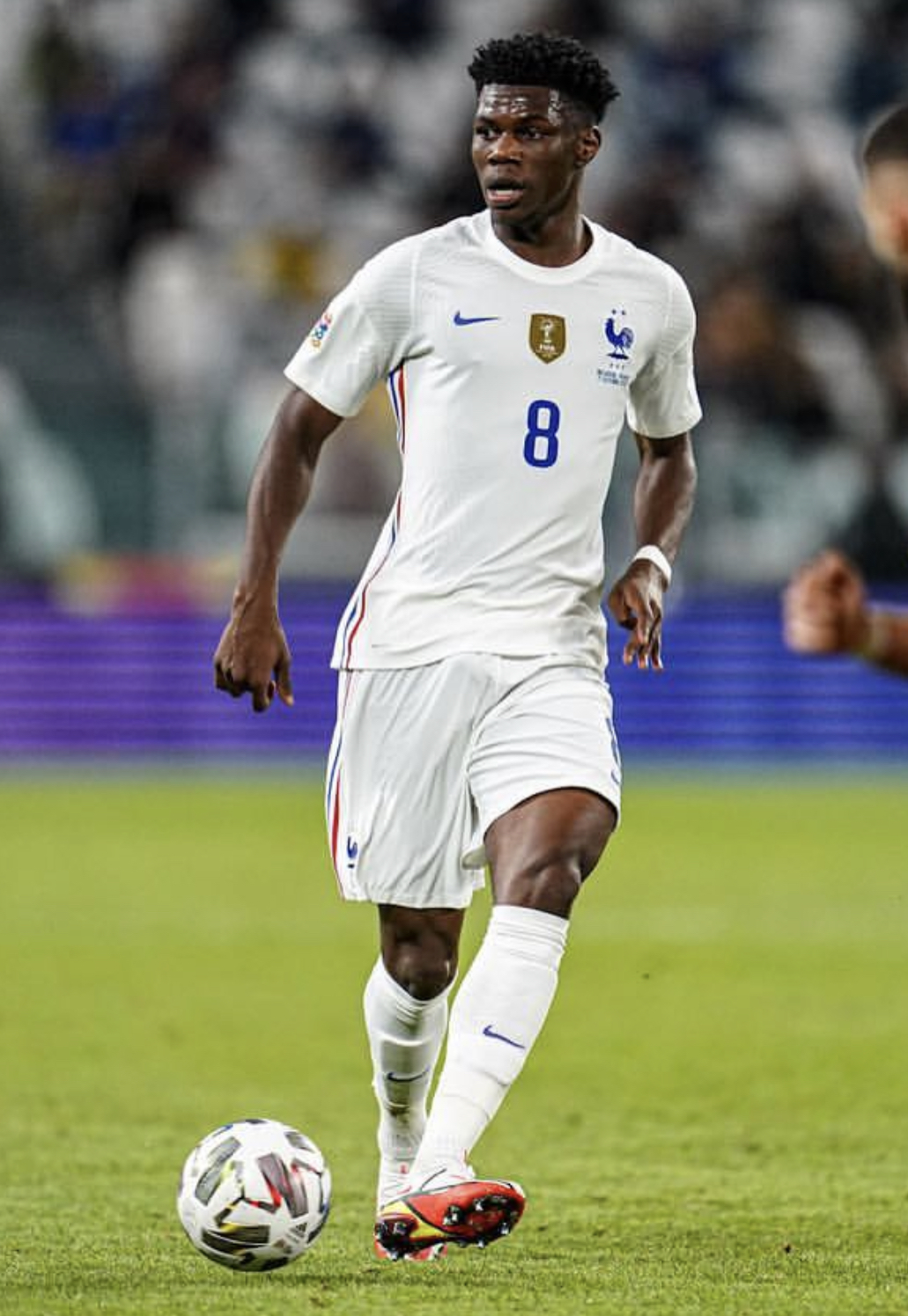 包含曼联碾压里昂,楚阿梅尼惊艳四座的词条 包含曼联碾压里昂,楚阿梅尼惊艳四座的词条