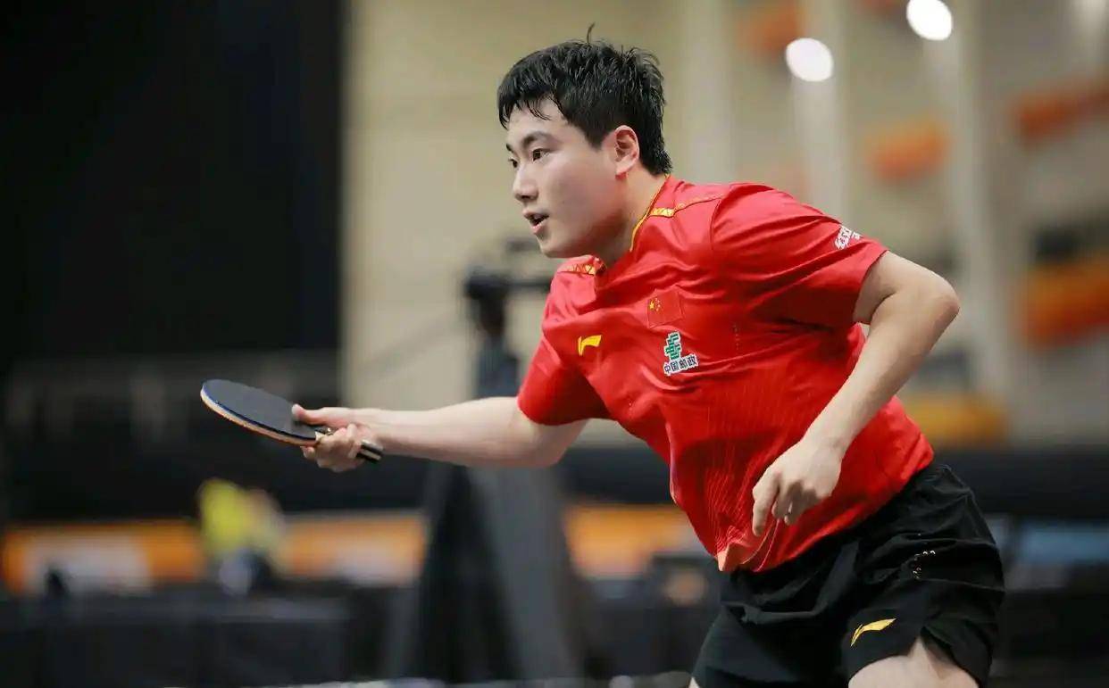 九游中国-中国队鏖战韩国队，梁靖崑刷新纪录的简单介绍