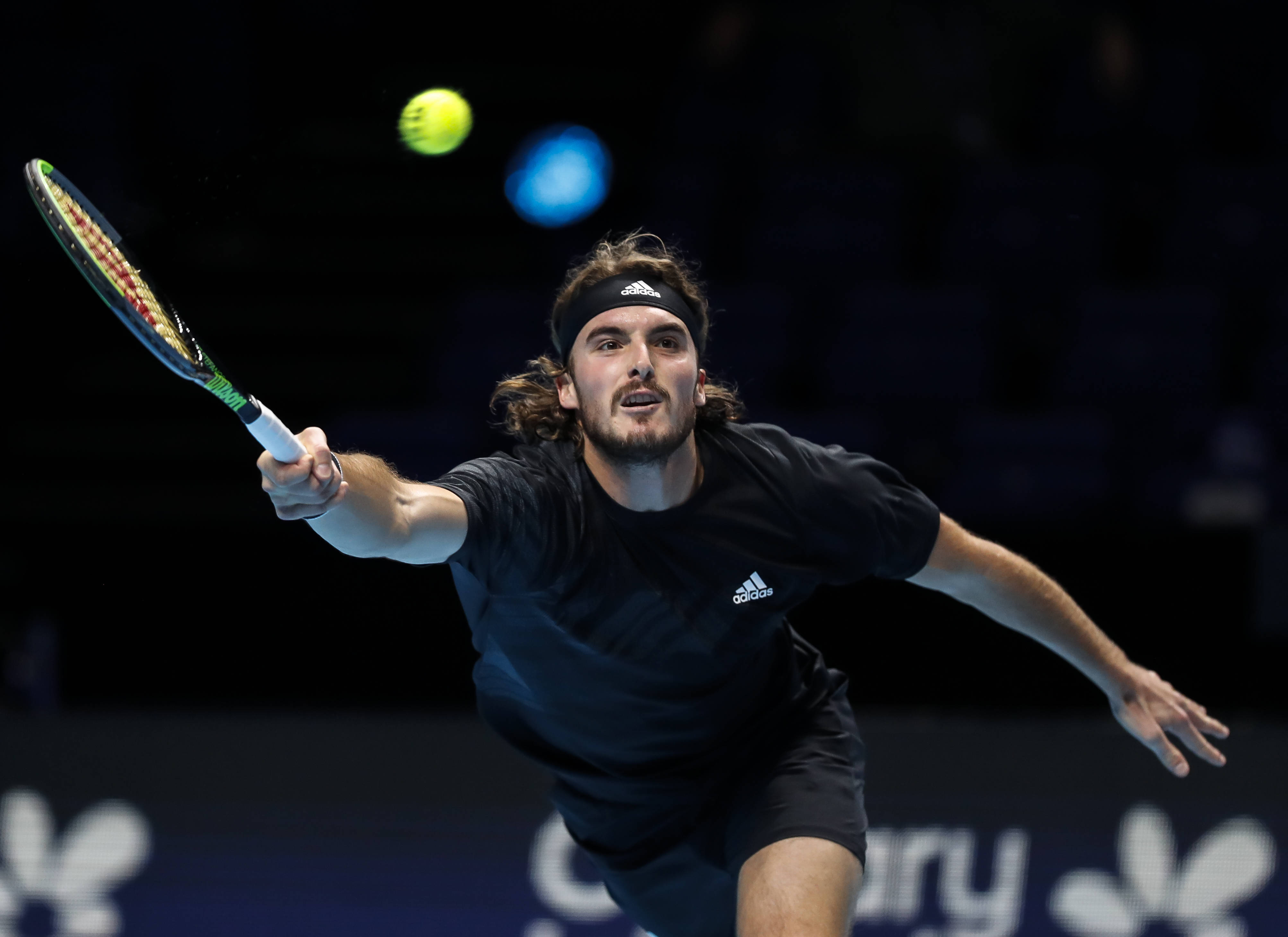 戴维斯杯鏖战ATP总决赛,西西帕斯状态火热的简单介绍 戴维斯杯鏖战ATP总决赛,西西帕斯状态火热的简单介绍