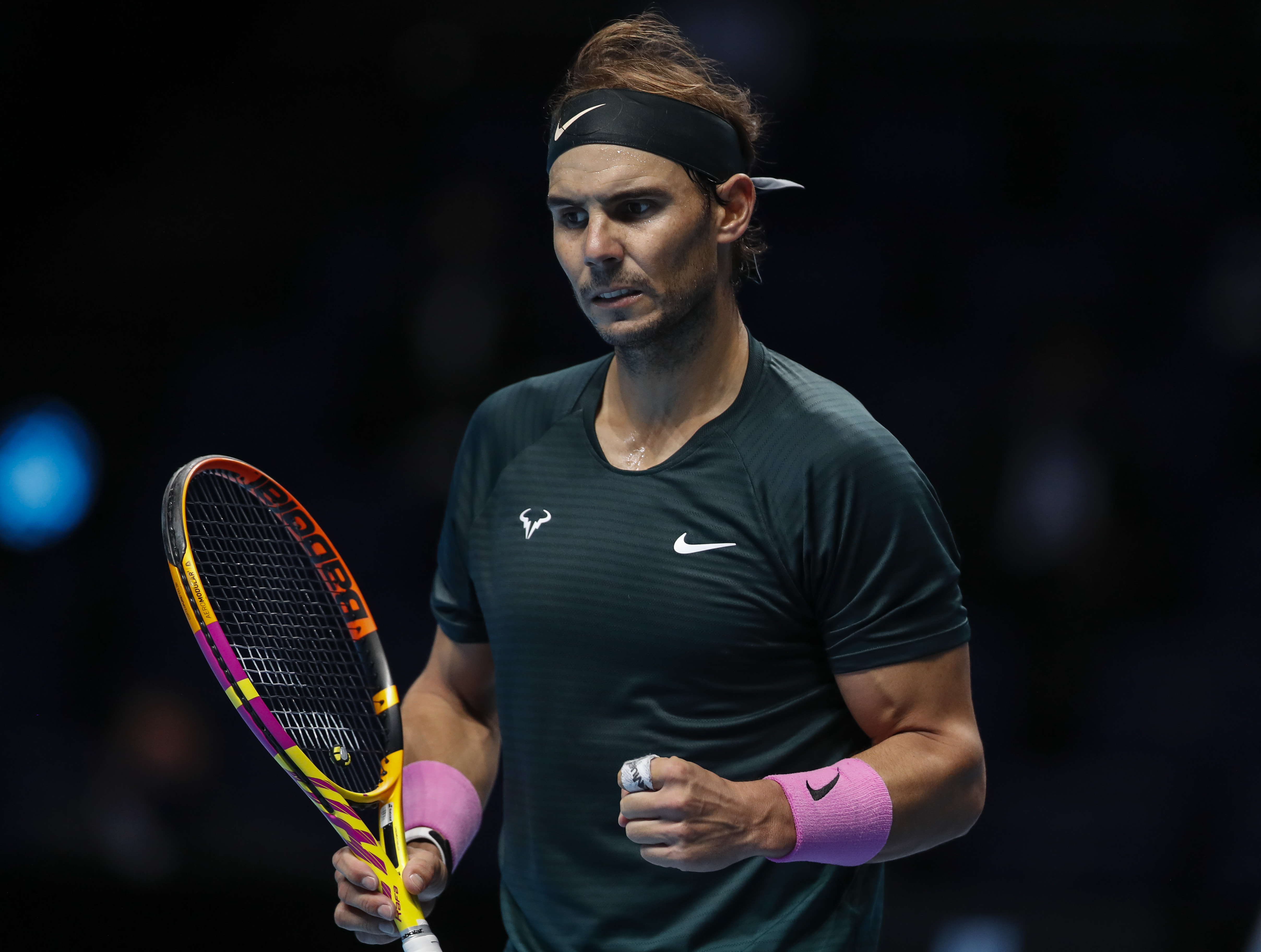 包含年终总决赛逆转美网，纳达尔刷新纪录的词条