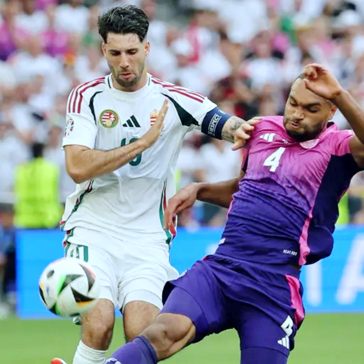 德国完胜葡萄牙,奥亚尔萨瓦尔扛起全队 德国完胜葡萄牙,奥亚尔萨瓦尔扛起全队